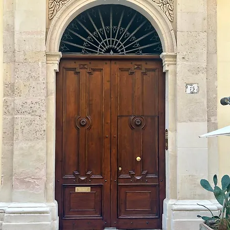 Il Sipario Palazzo Accolla 아파트 *